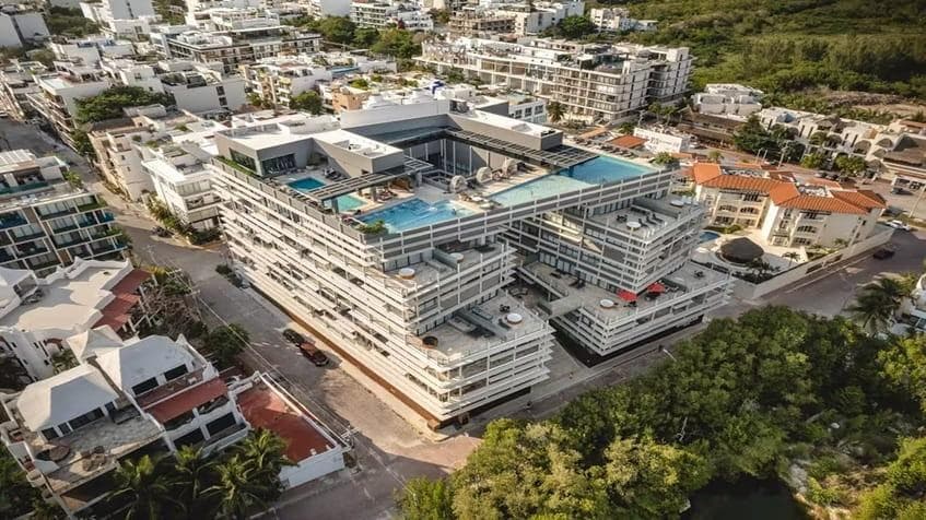2-Bedroom Oceanfront Penthouse for Sale at Singular Dreams, Playa del Carmen
