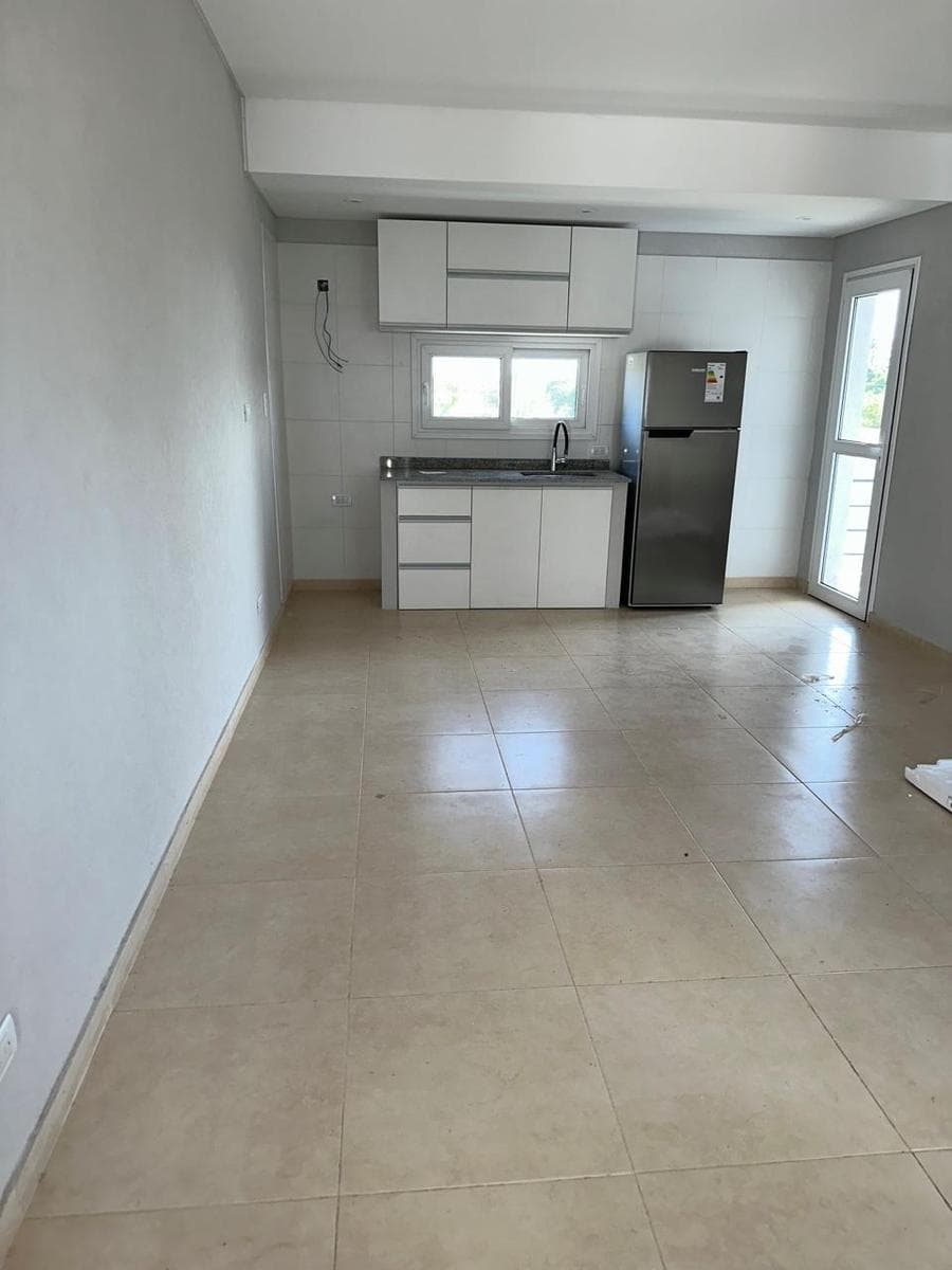 Departamento 2 ambientes a estrenar con cochera - Apto credito y financiacion - Berazategui