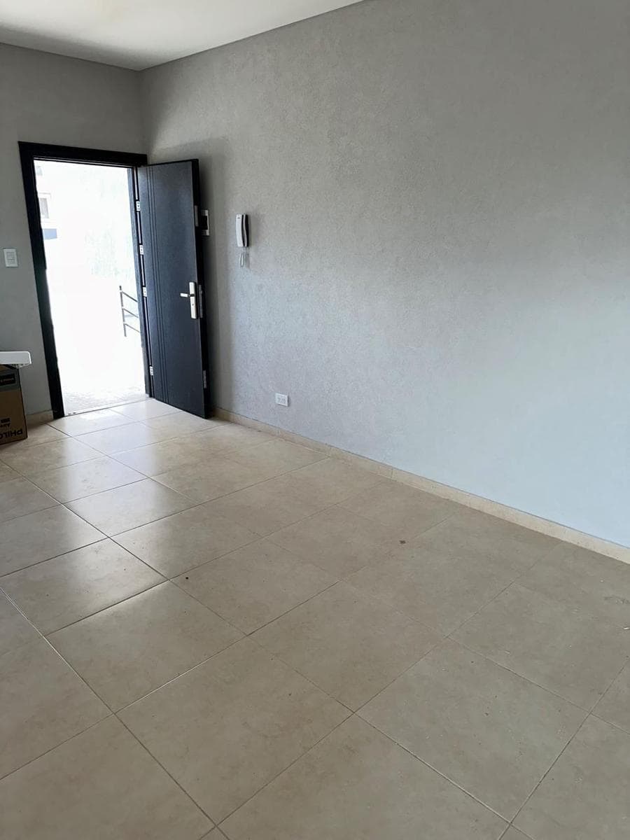 Departamento 2 ambientes a estrenar con cochera - Apto credito y financiacion - Berazategui