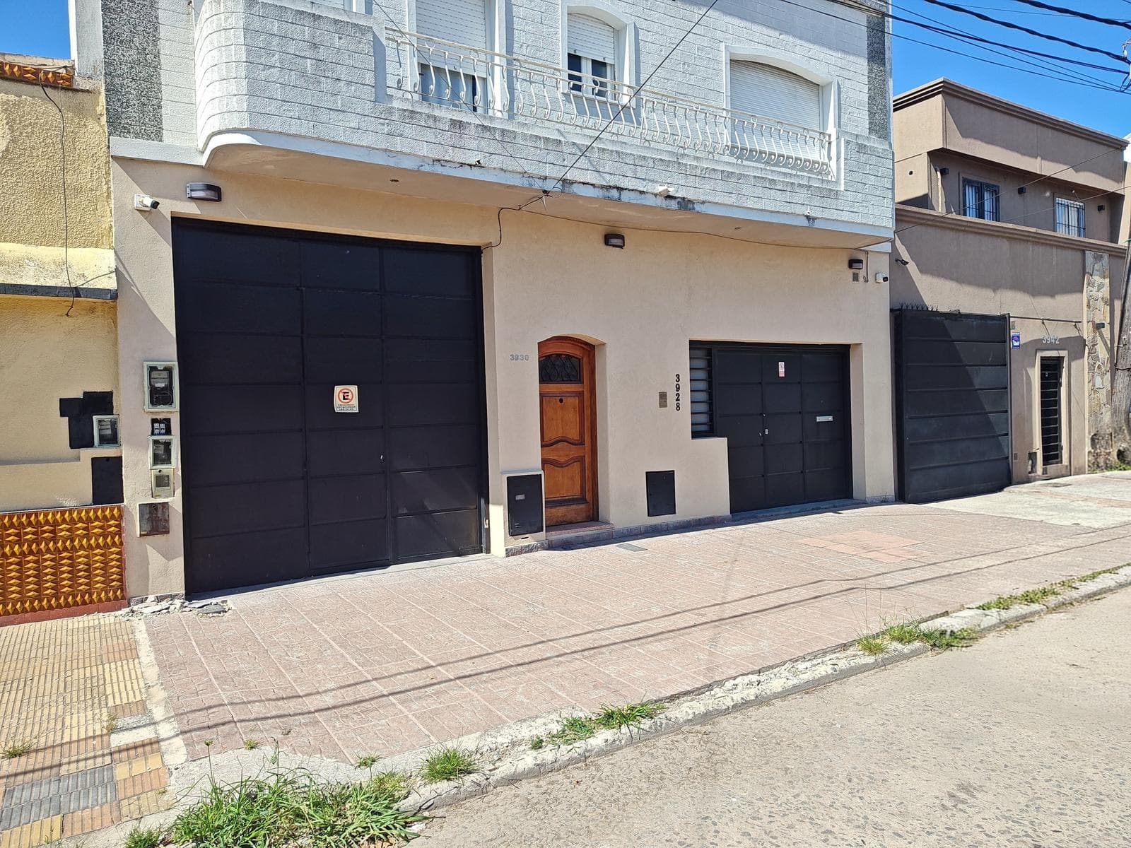 WAREHOUSE WITH OFFICES IN AVELLANEDA