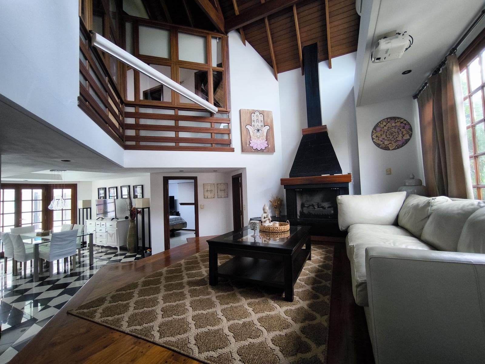 3-ROOM HOUSE FOR SALE IN EL CARMEN HUDSON COUNTRY CLUB