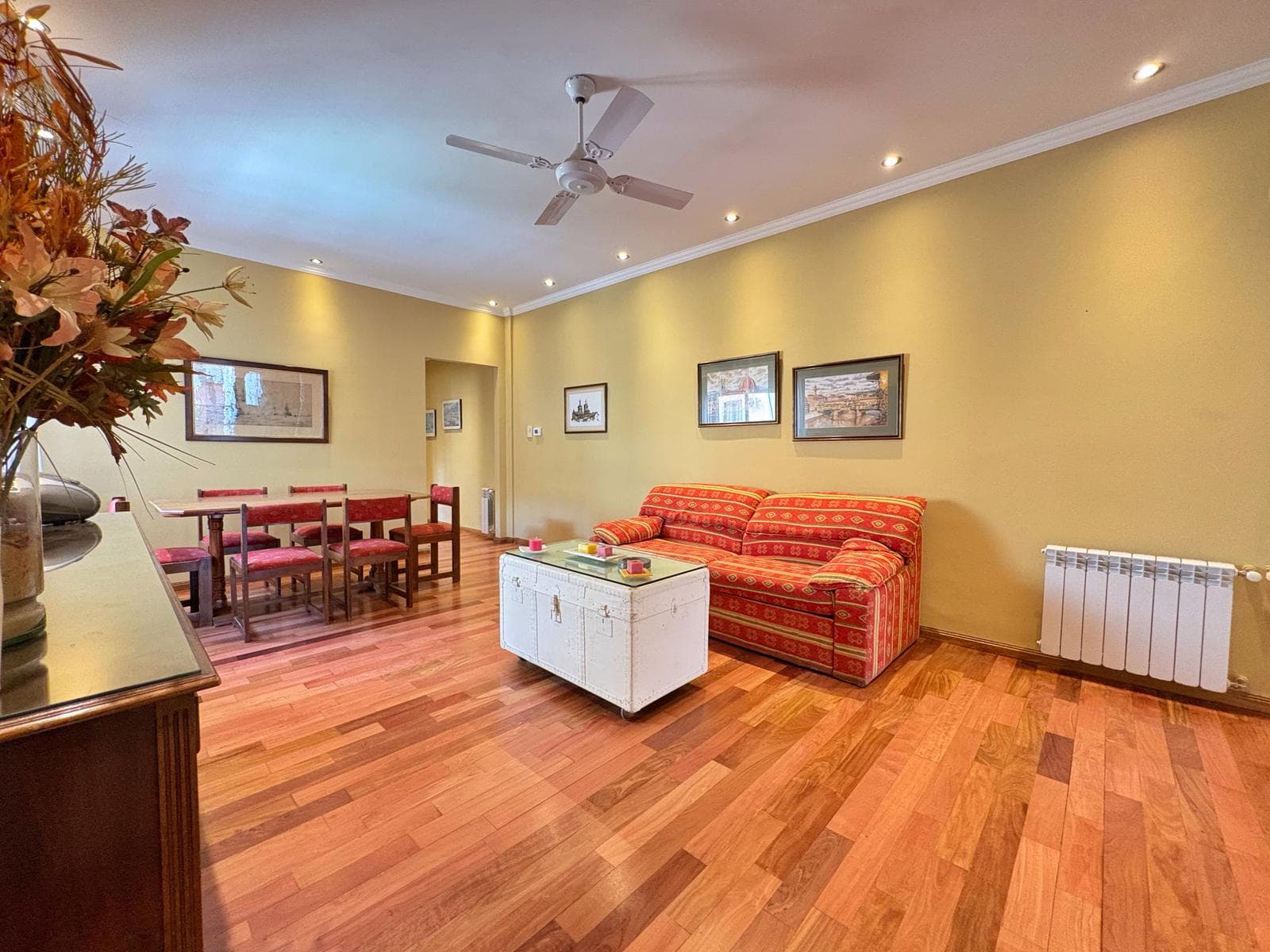4-room apartment for sale with a balcony, 400 Montevideo Street, San Nicolás.
