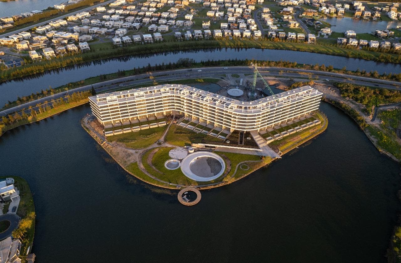 Oceana Nordelta 4-Room Apartment for Rent