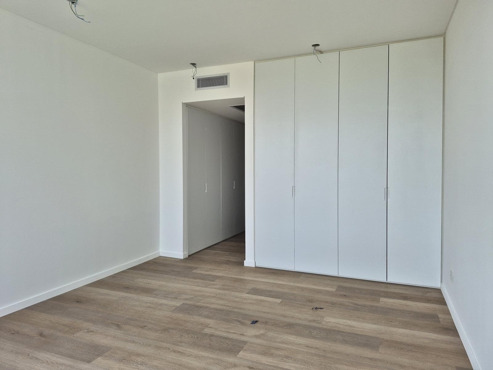Oceana Nordelta 4-Room Apartment for Rent