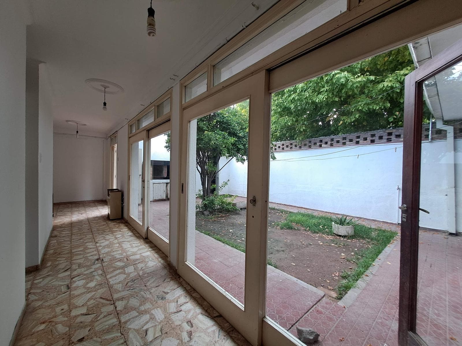 House for Sale - 3 Bedrooms - Qualifies for a Mortgage