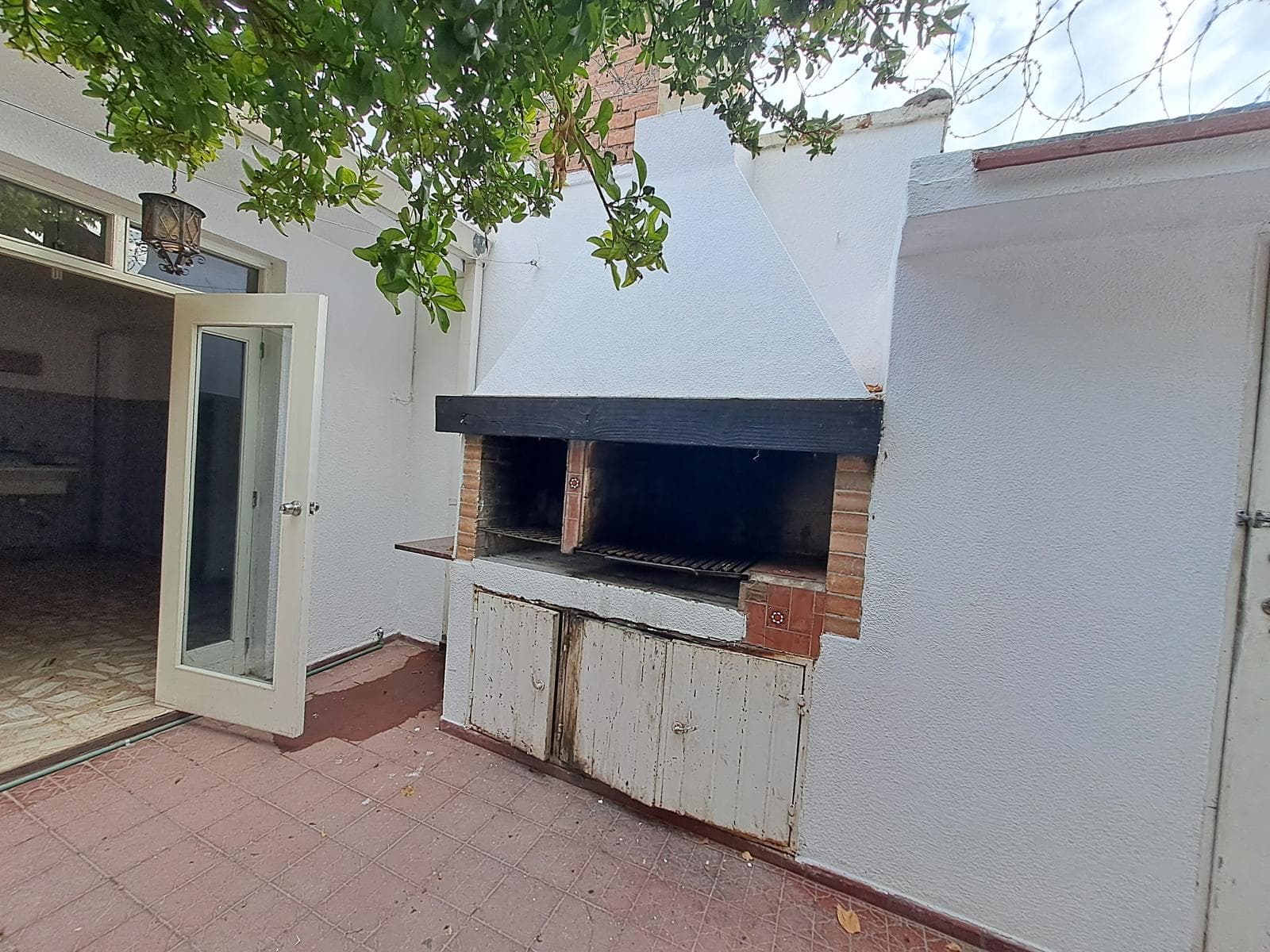 House for Sale - 3 Bedrooms - Qualifies for a Mortgage