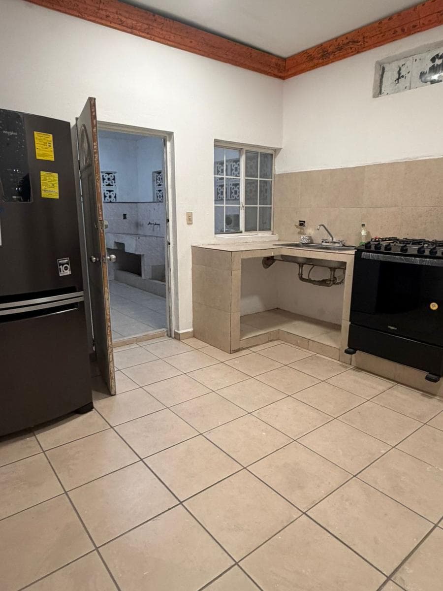 FURNISHED APARTMENT FOR RENT IN DOWNTOWN MONTERREY