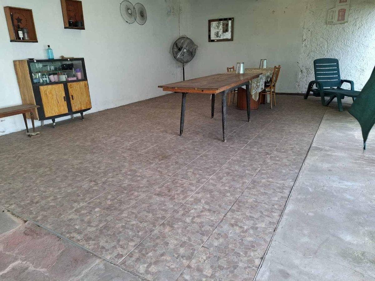 House for Sale with Large Yard in Turdera