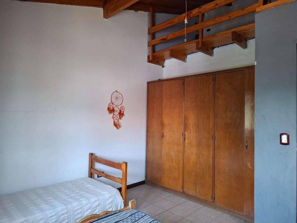 House for Sale with Large Yard in Turdera