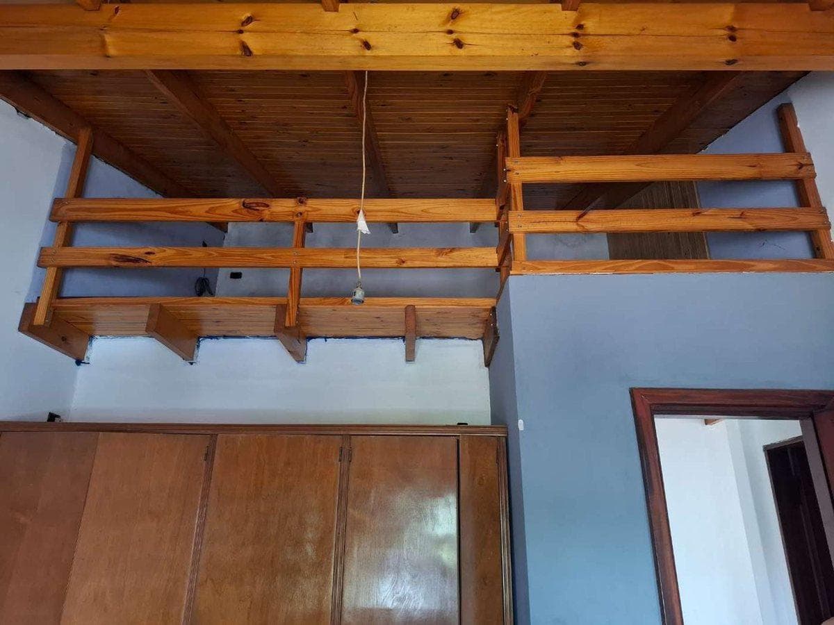 House for Sale with Large Yard in Turdera