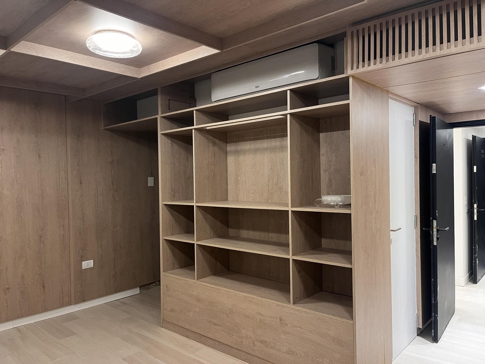 Montevideo 900 - 2-bedroom apartment in Recoleta - Sum ROOFTOP Gym, Parrillas Area