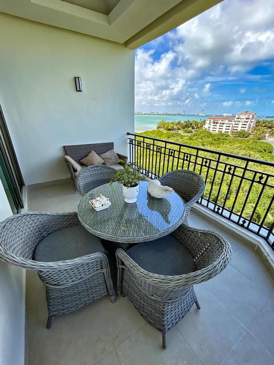 Isla Dorada - Condo for Sale in Isla Dorada – 3 Bedrooms, Clubhouse, and the Beach Just Minutes Away in the Hotel Zone
