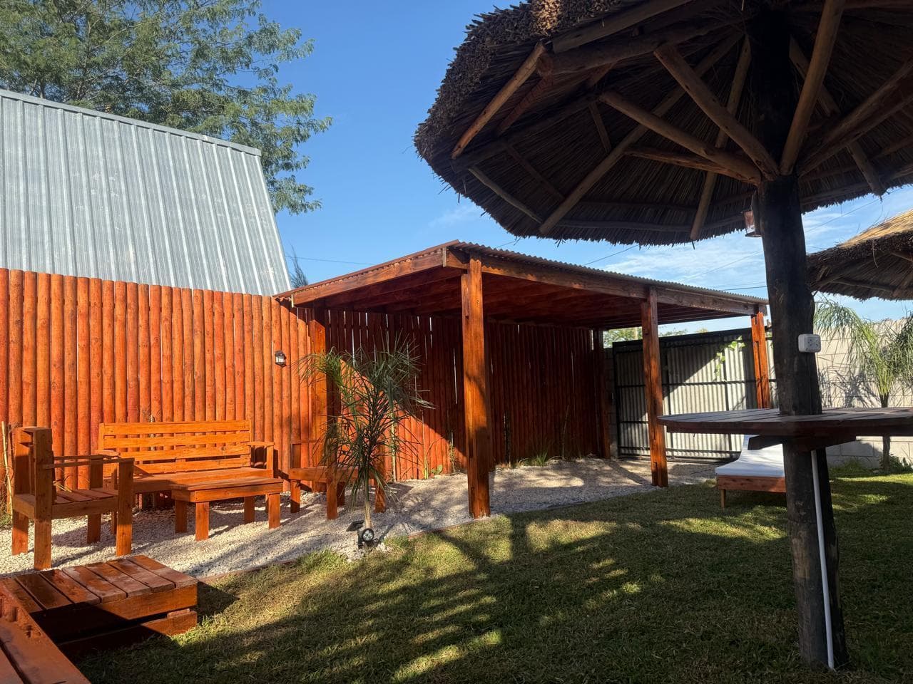 Hermosa quinta con escritura, parque y pileta, en Domselaar VENTA
