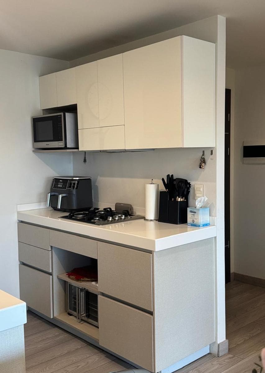 Departamento Amueblado con 2 Recámaras en Torre Adamant
