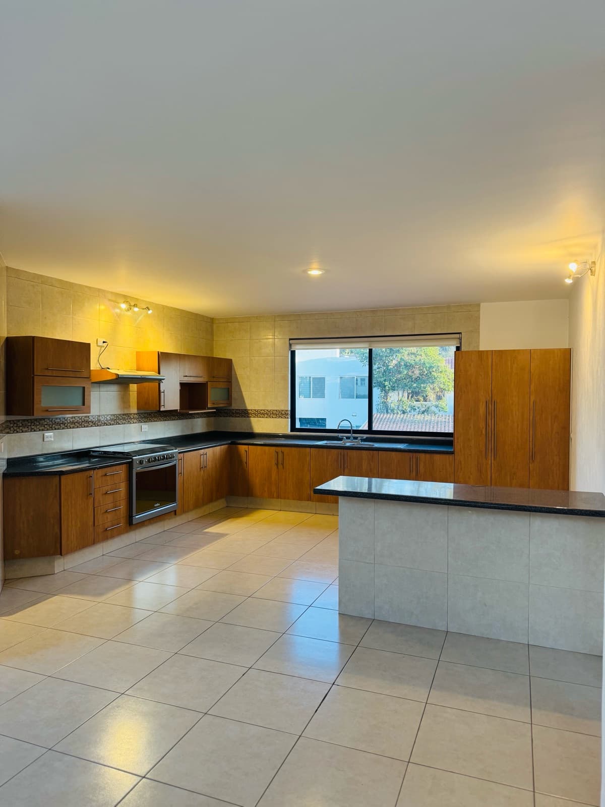 Apartment for Rent - Pulgas Pandas Norte Residential Complex