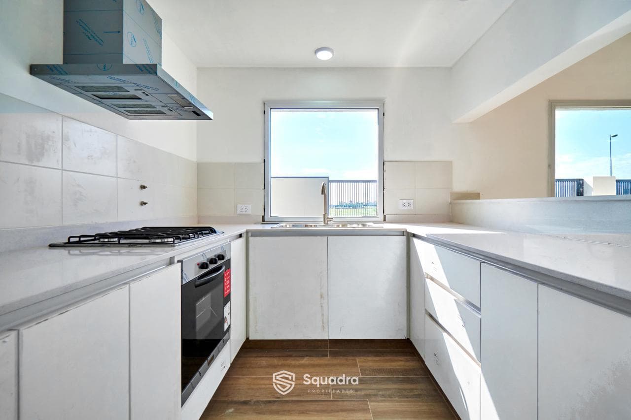 FOR SALE | TRADE - 3-bedroom house with a park and pool - Don Mateo neighborhood, Funes - QUALIFIES FOR A MORTGAGE.