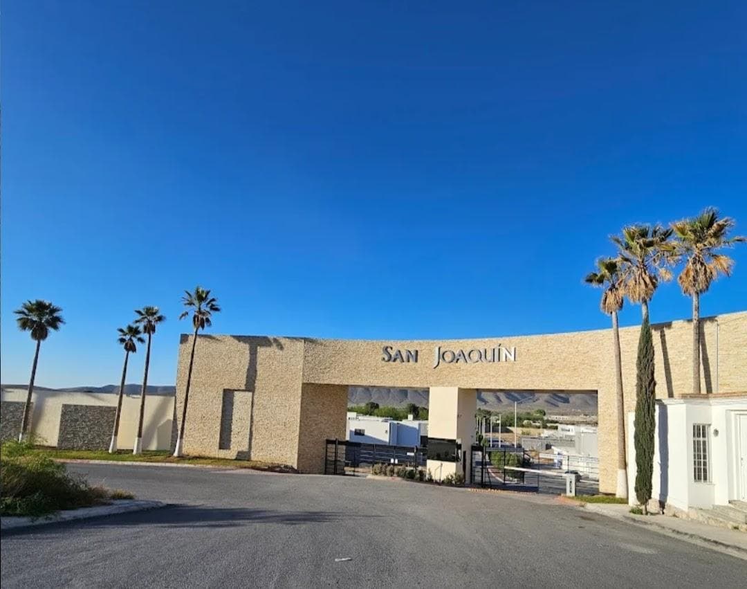 House for Sale in Arteaga, Coahuila, San Juaquín Residential Complex