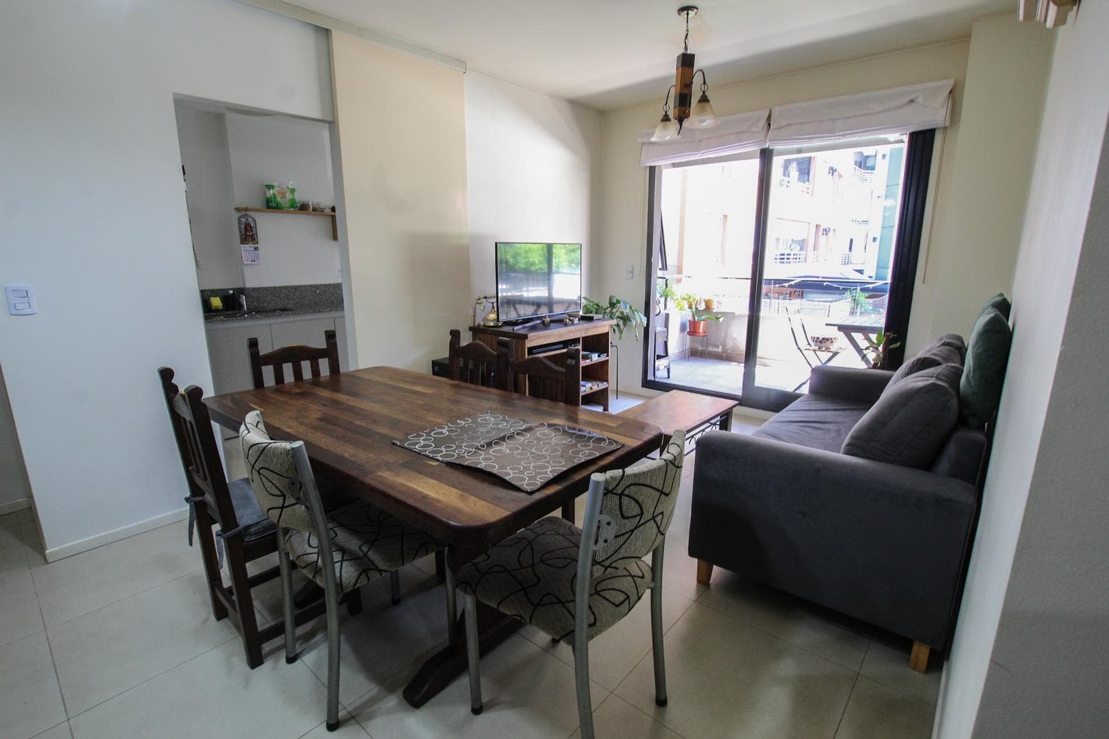 2-room apartment for sale in Fresias Garden, right on the main street!!