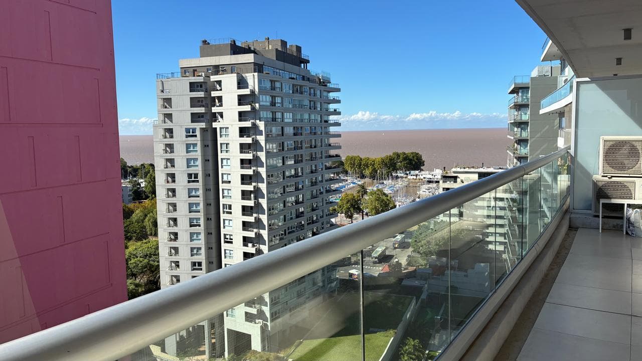 3-room apartment in Palmera - Olivos.