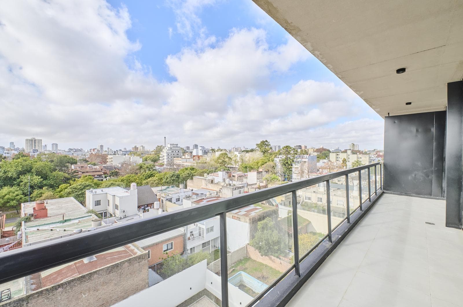 2-Bedroom Apartment for Sale in Saavedra; Optional Parking Space; 4th Floor; Horizontal Layout; Available Immediately