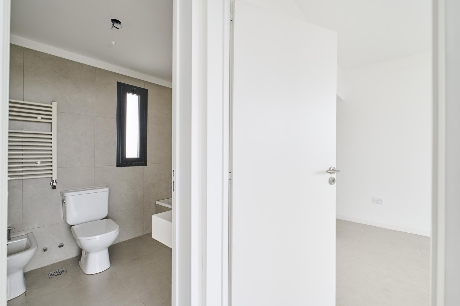 2-Bedroom Apartment for Sale in Saavedra; Optional Parking Space; 4th Floor; Horizontal Layout; Available Immediately