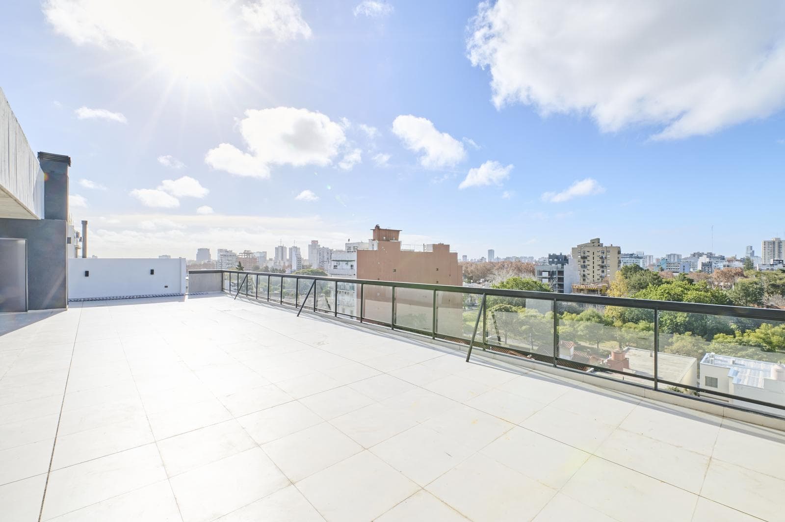 2-Bedroom Apartment for Sale in Saavedra; Optional Parking Space; 4th Floor; Horizontal Layout; Available Immediately