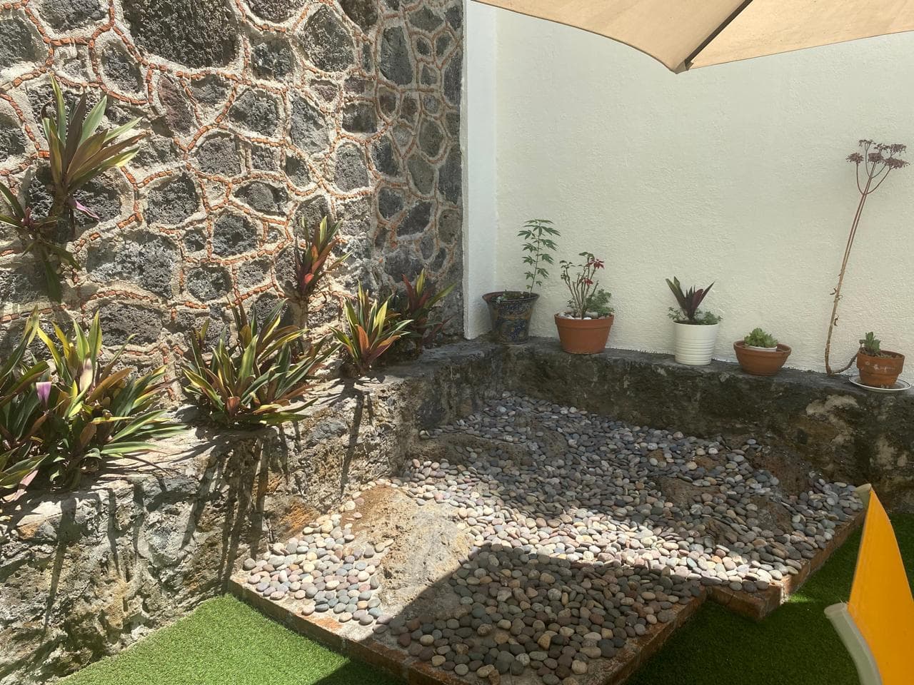 FURNISHED condo in Lomas de Cortes, Cuernavaca, Morelos.