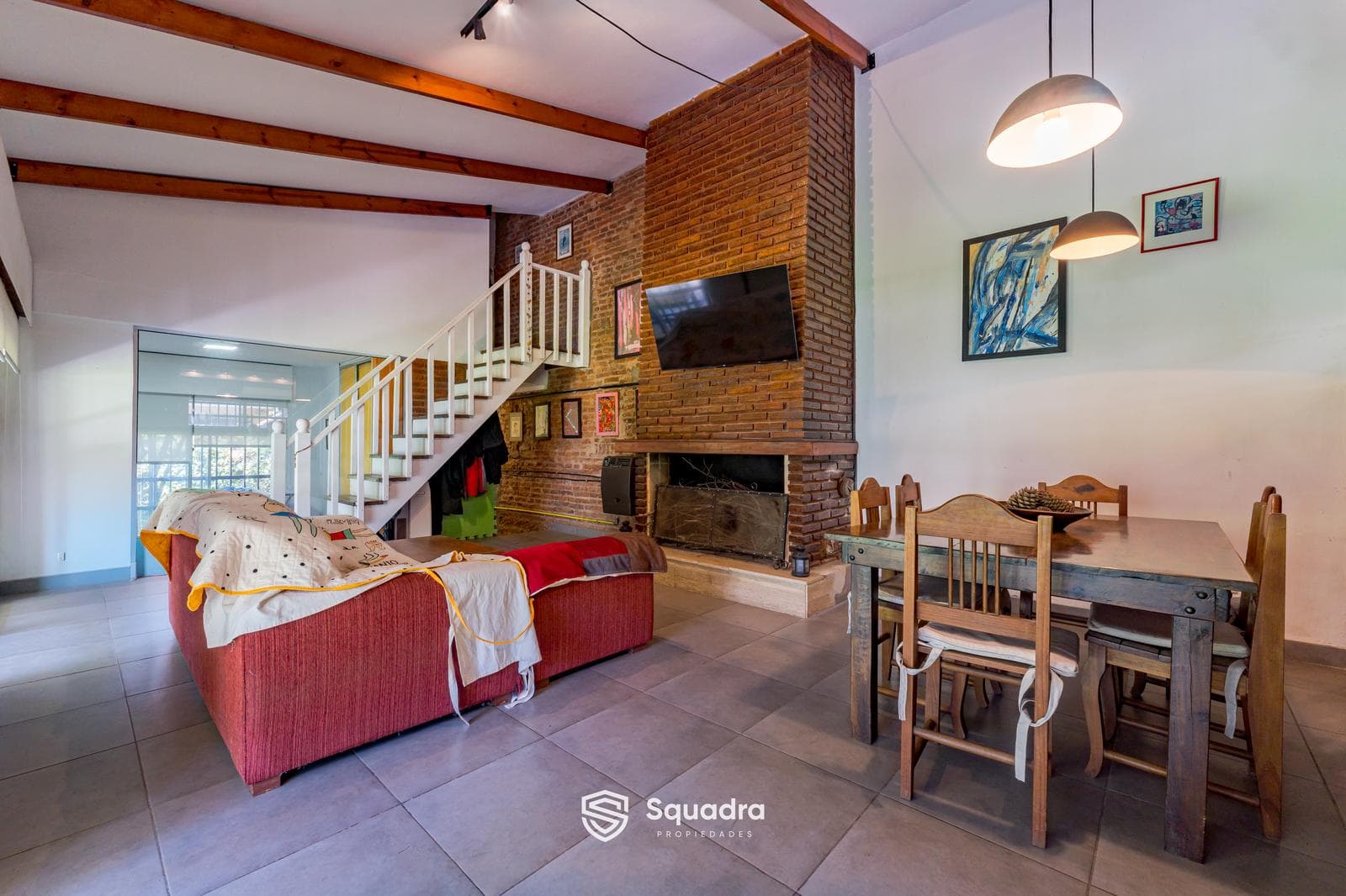 FOR SALE | TRADE - 2-bedroom house with garage, pool, and outdoor grill - Funes.