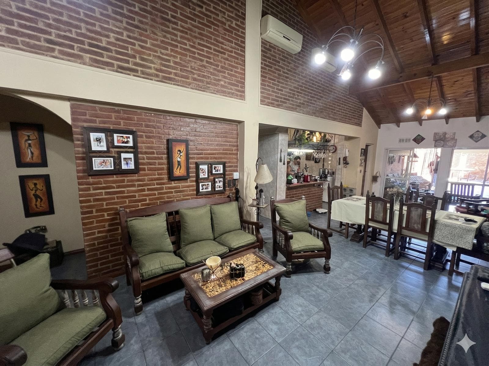 5-room house for sale in Lanús Oeste