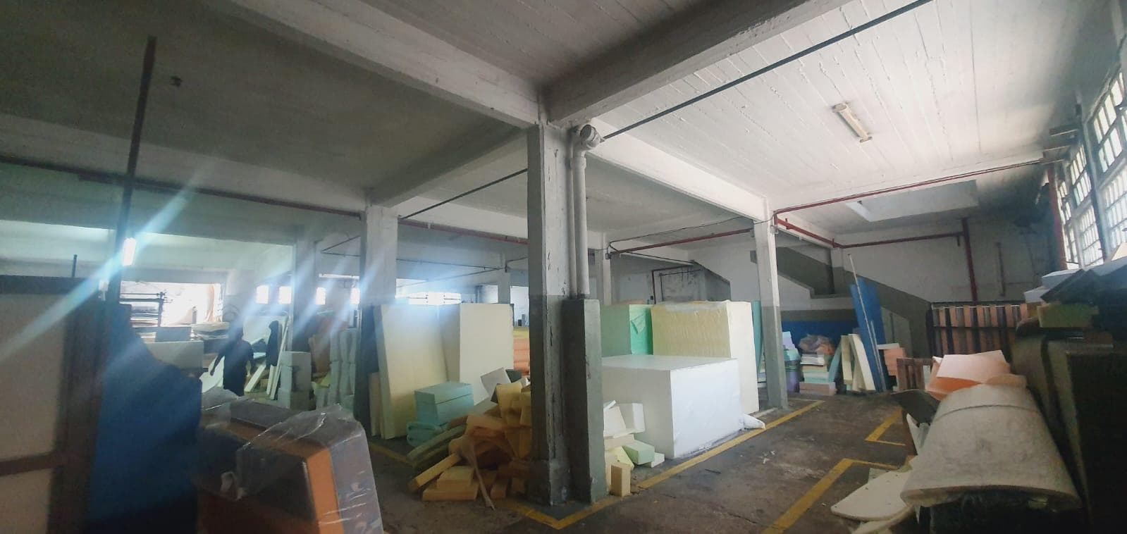Warehouse for Sale, 788 m² of covered space, 2 stories, lot size 17.32 x 25, in Villa Real