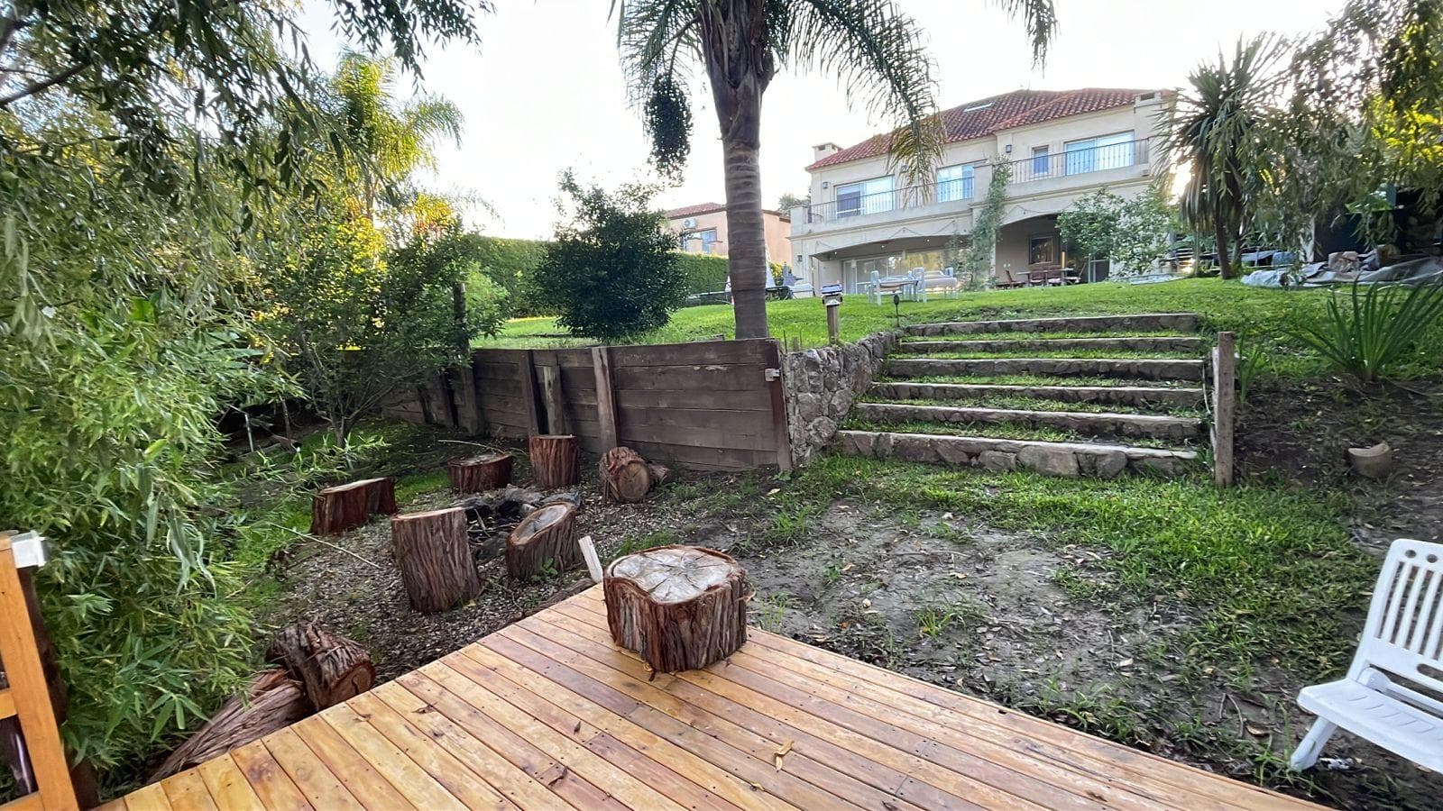 House for sale in the San Marco neighborhood with access to the river.