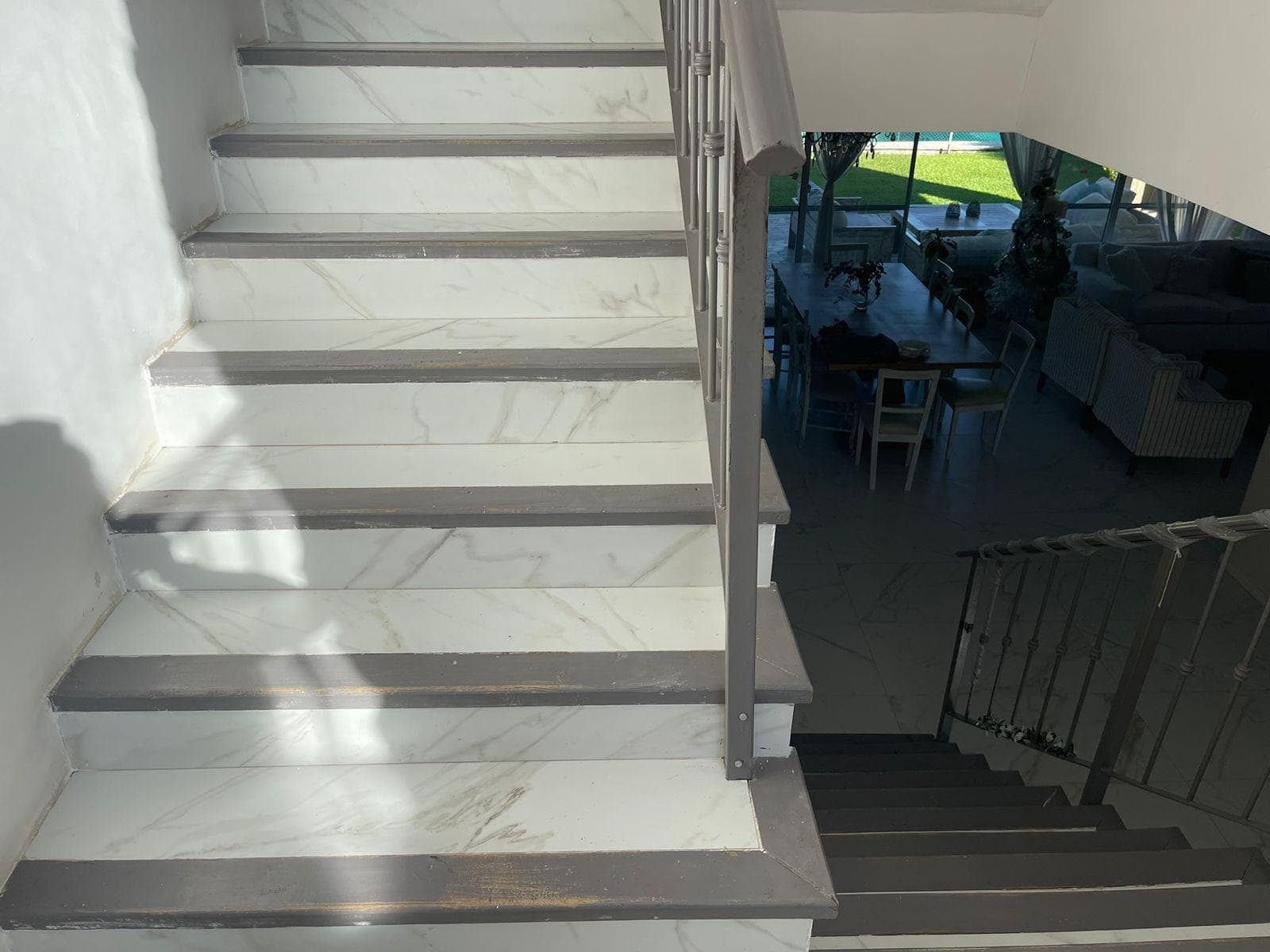 House for sale in the San Marco neighborhood with access to the river.