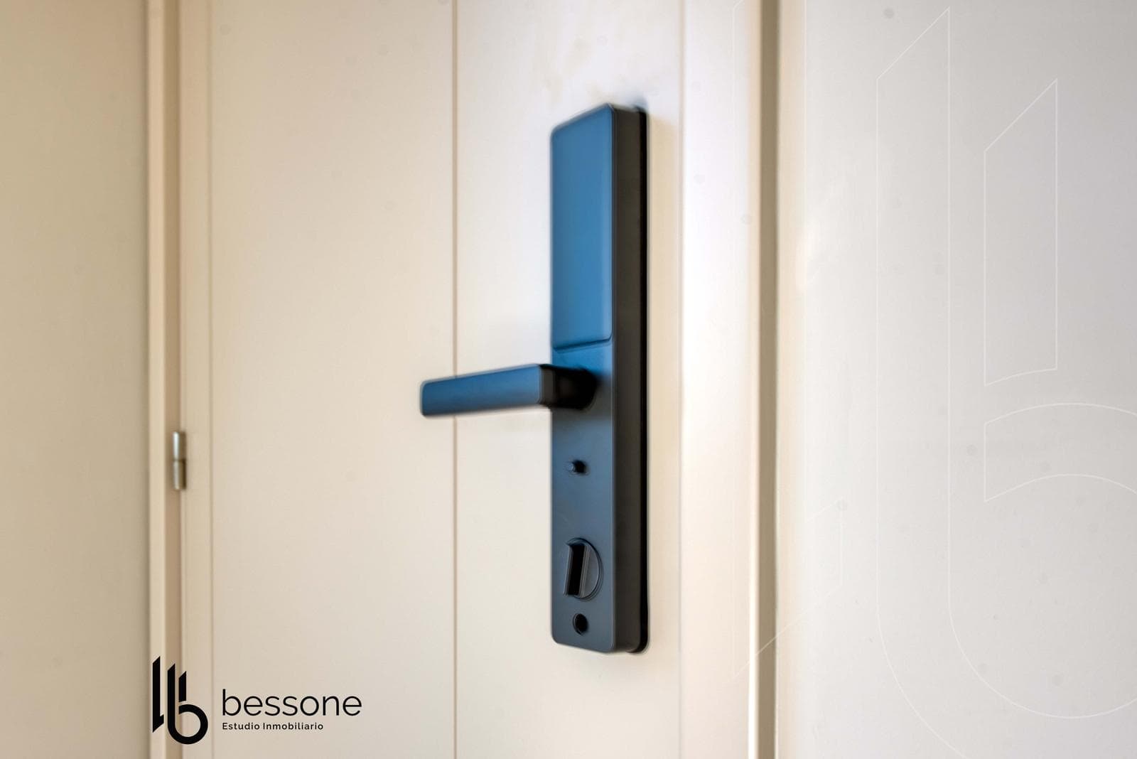 2 with premium double balconette