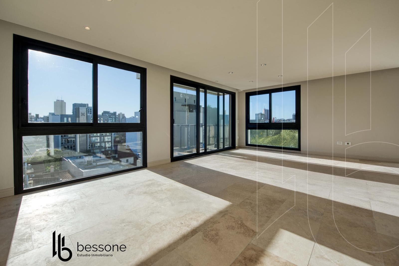 2 with premium double balconette