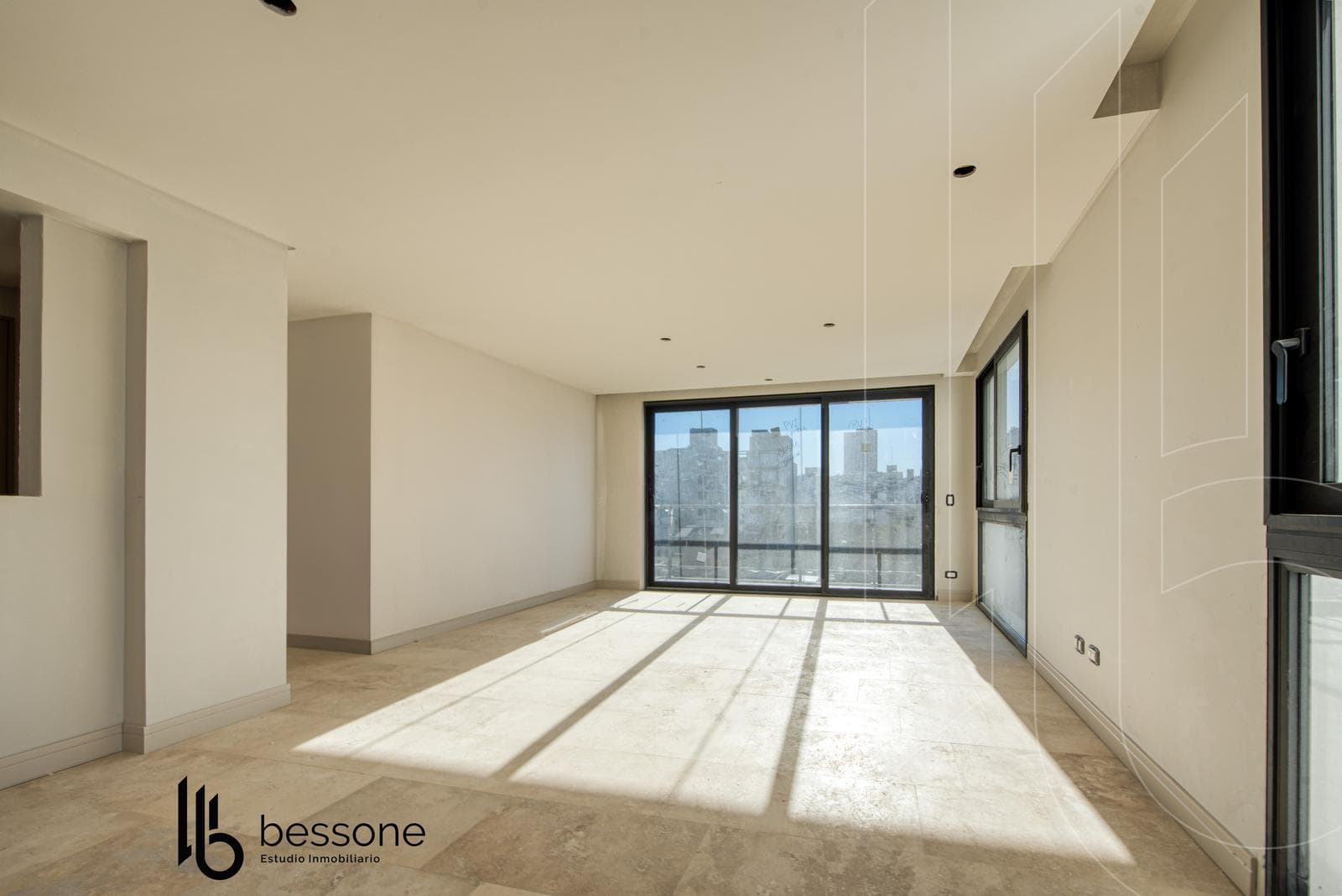 2 with premium double balconette