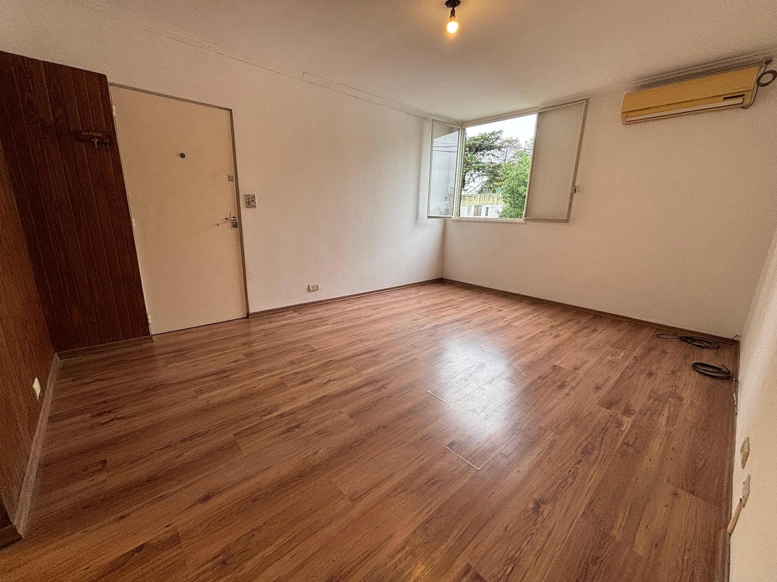 3-Bedroom Apartment for Sale in Haedo