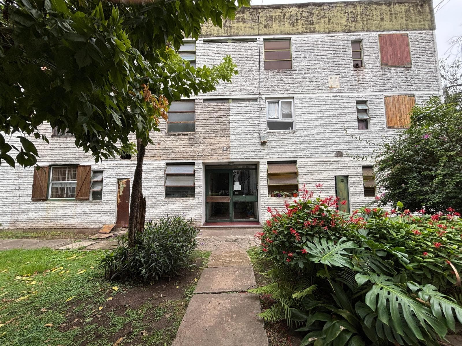 3-Bedroom Apartment for Sale in Haedo