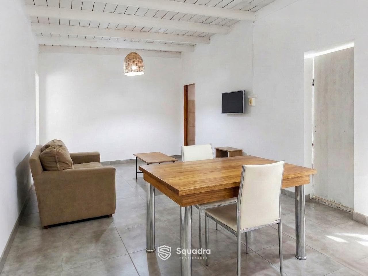 FOR SALE | TRADE - 1-bedroom row house with a garden - Fisherton.