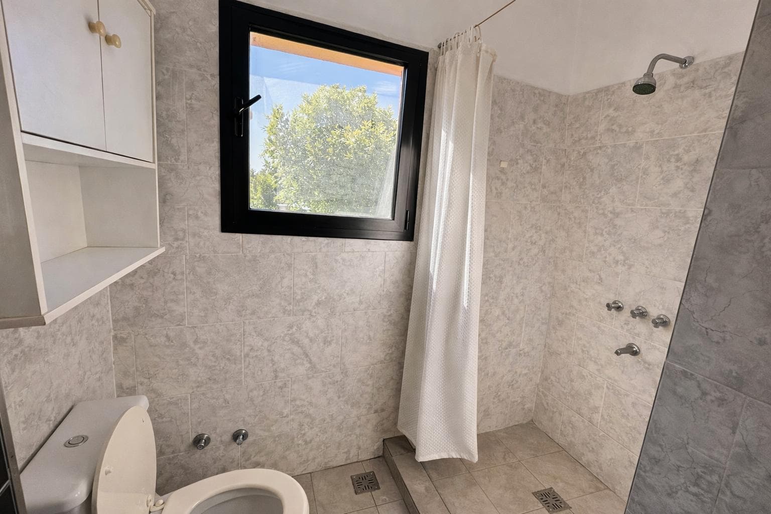 House in San Francisco - QUALIFIES FOR A LOAN