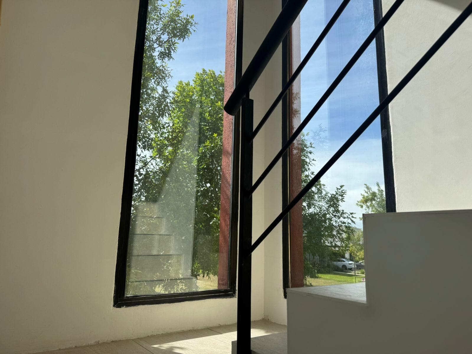 House in San Francisco - QUALIFIES FOR A LOAN