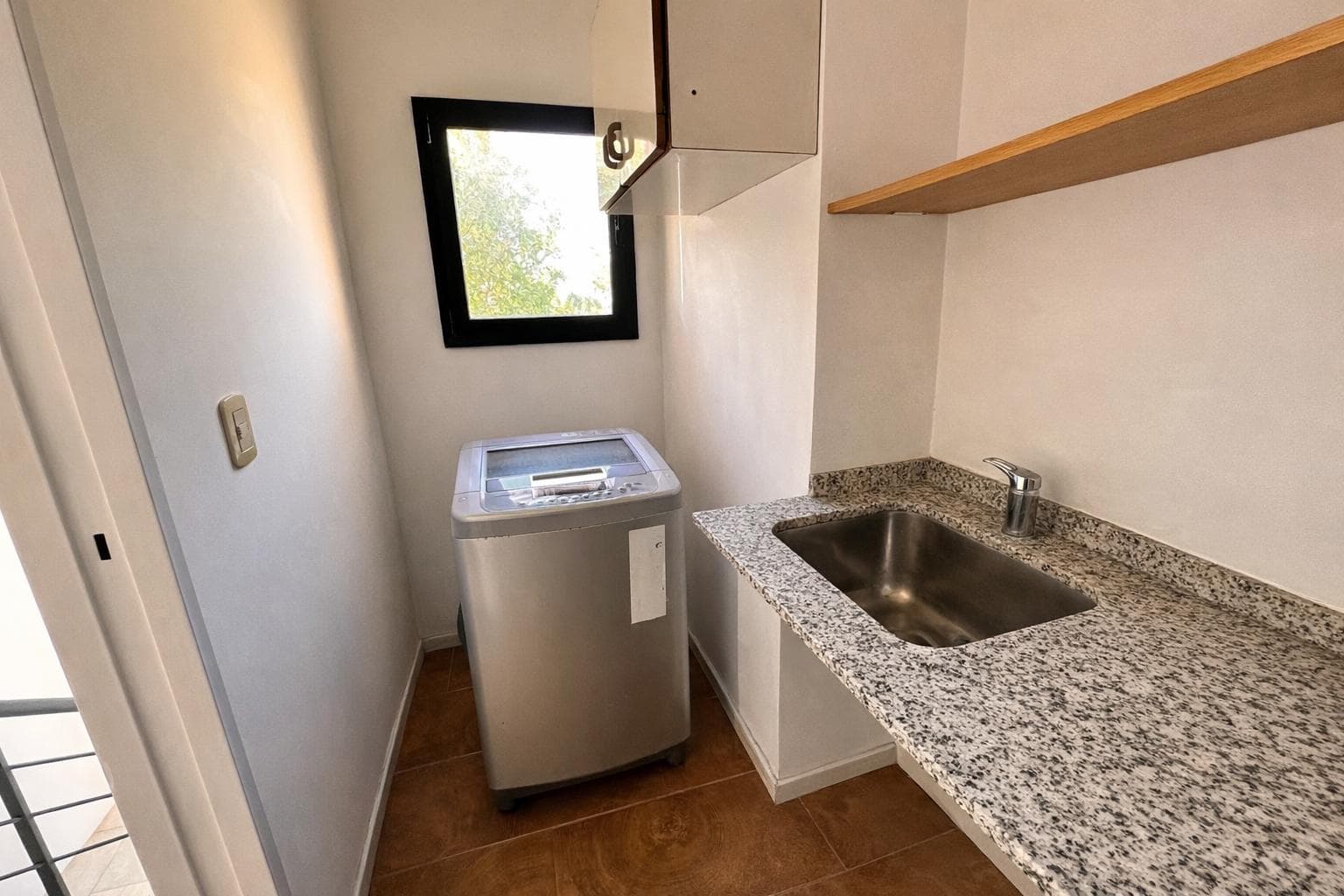 House in San Francisco - QUALIFIES FOR A LOAN