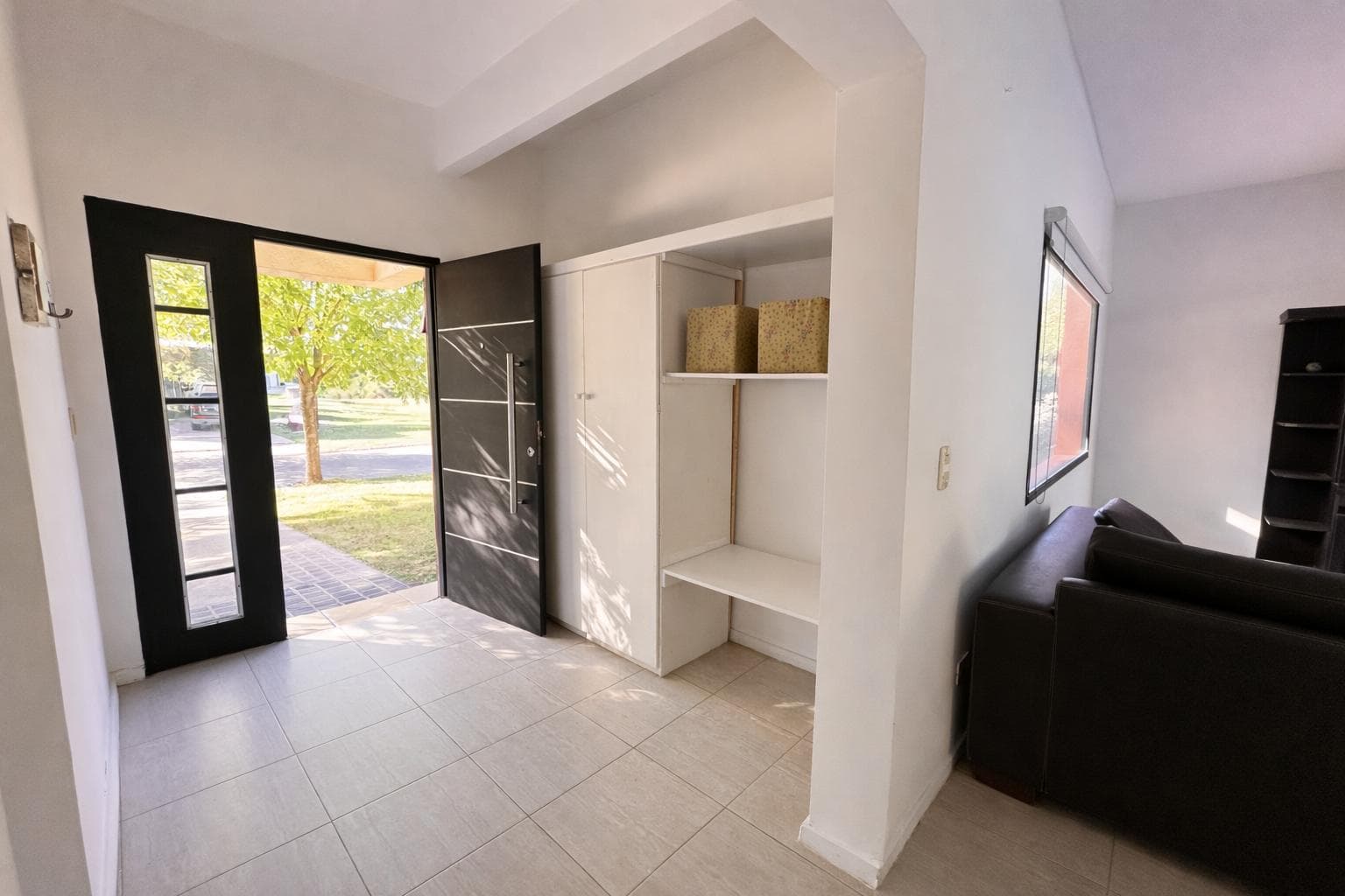 House in San Francisco - QUALIFIES FOR A LOAN