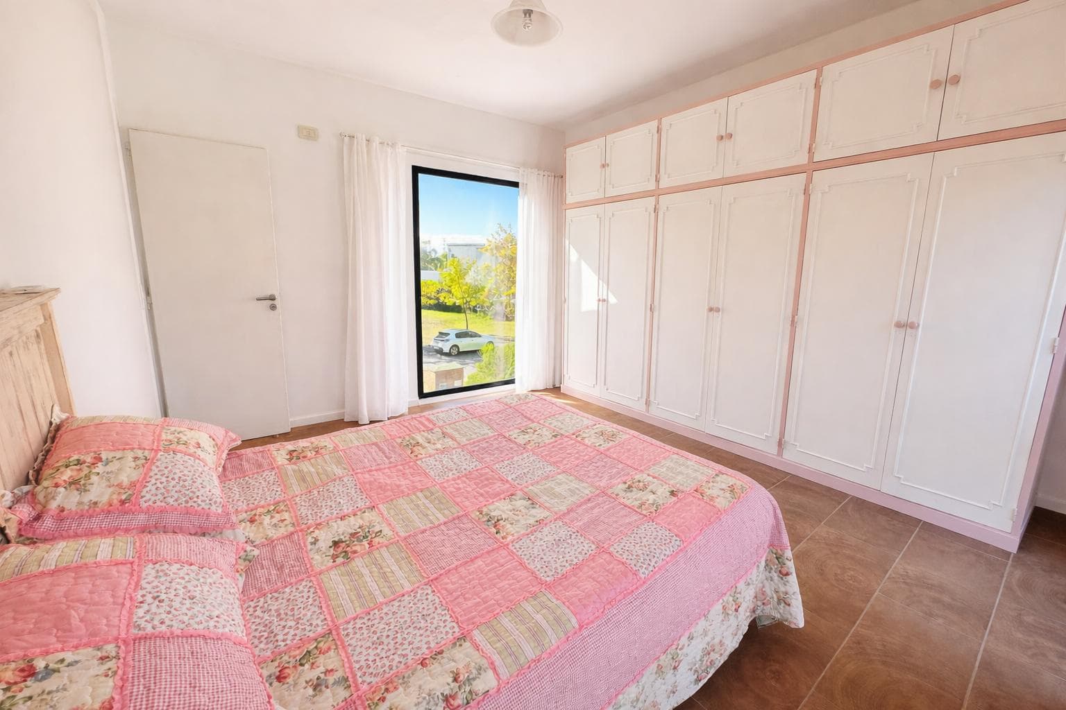 House in San Francisco - QUALIFIES FOR A LOAN