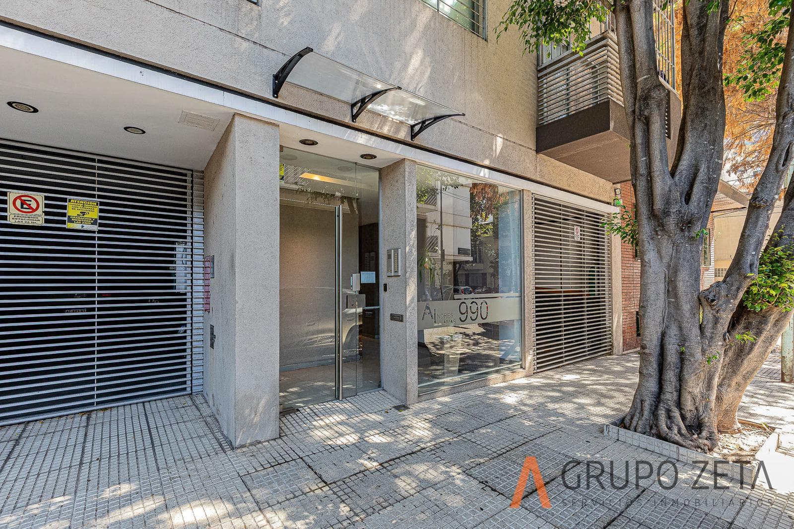 2-Room Apartment in Flores Near Plaza Irlanda with a Balcony