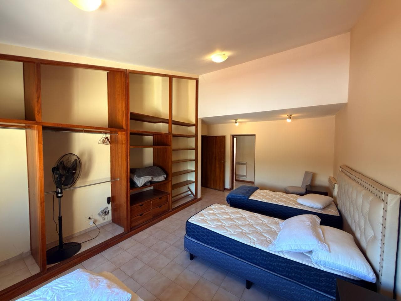 Darragueira 6476, House