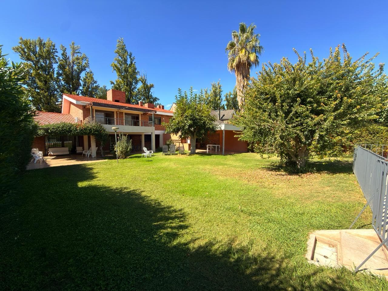 Darragueira 6476, House