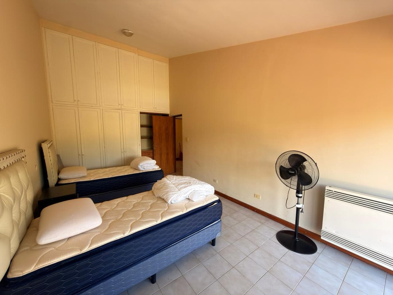 Darragueira 6476, House