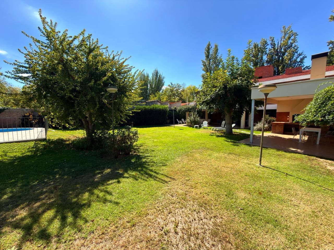 Darragueira 6476, House