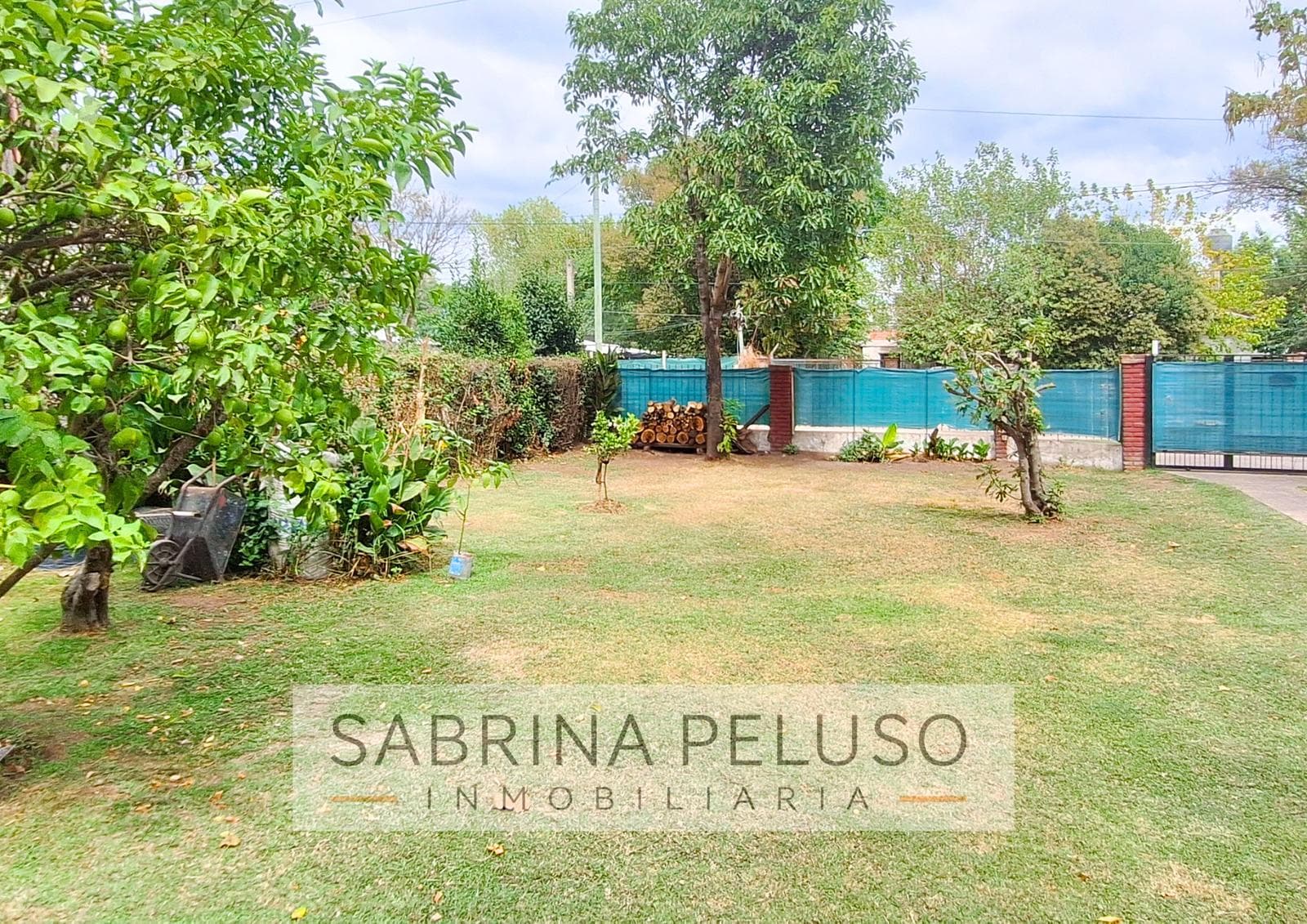 FOR SALE: Country House in Paso Del Rey