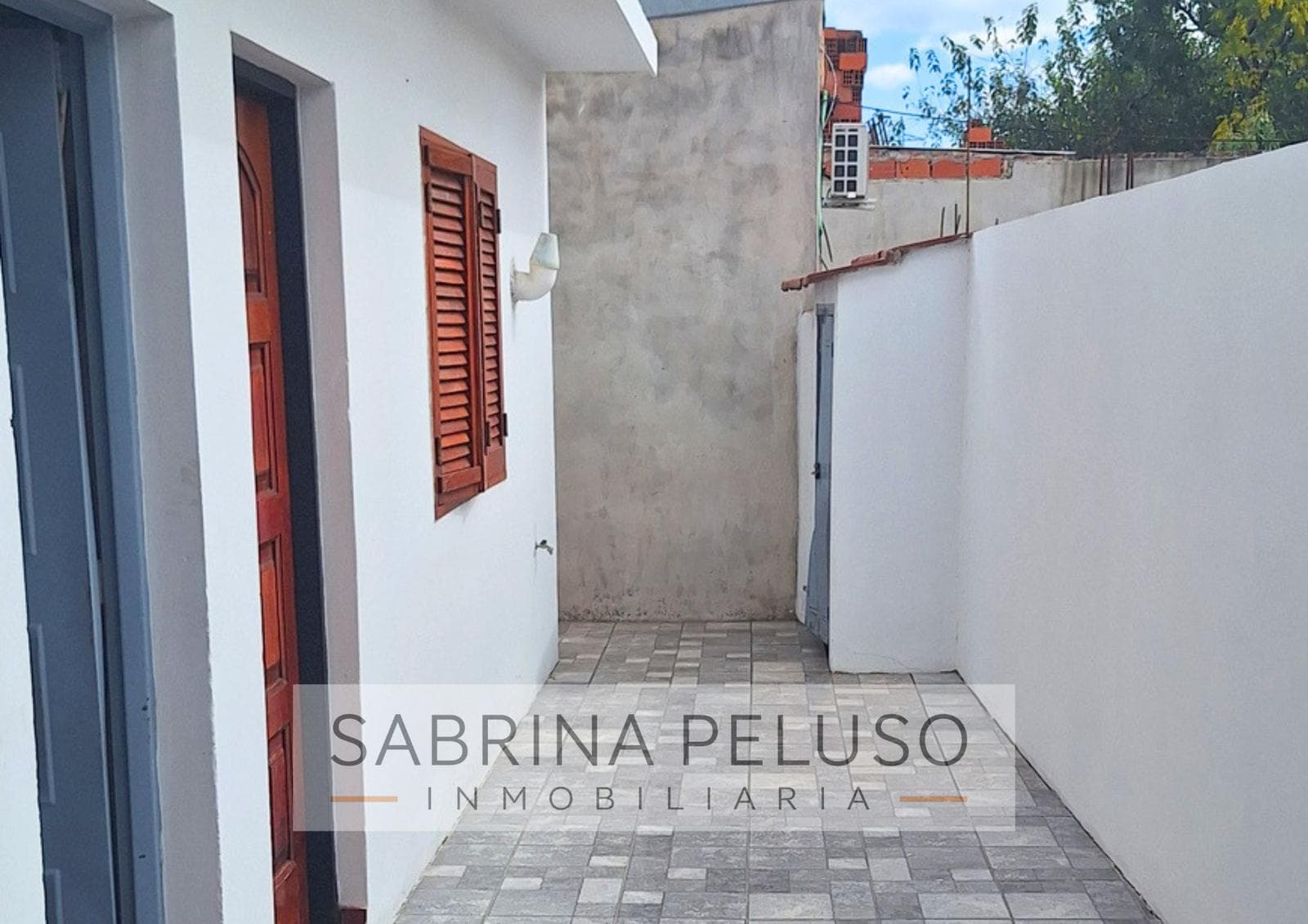 FOR SALE: Country House in Paso Del Rey